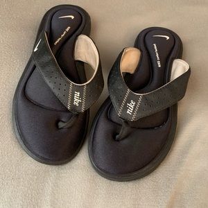 Nike foam flip flops